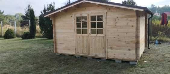 Domek ogrodowy narzędziowy NR30 400 x 400 cm 40mm z podłogą
