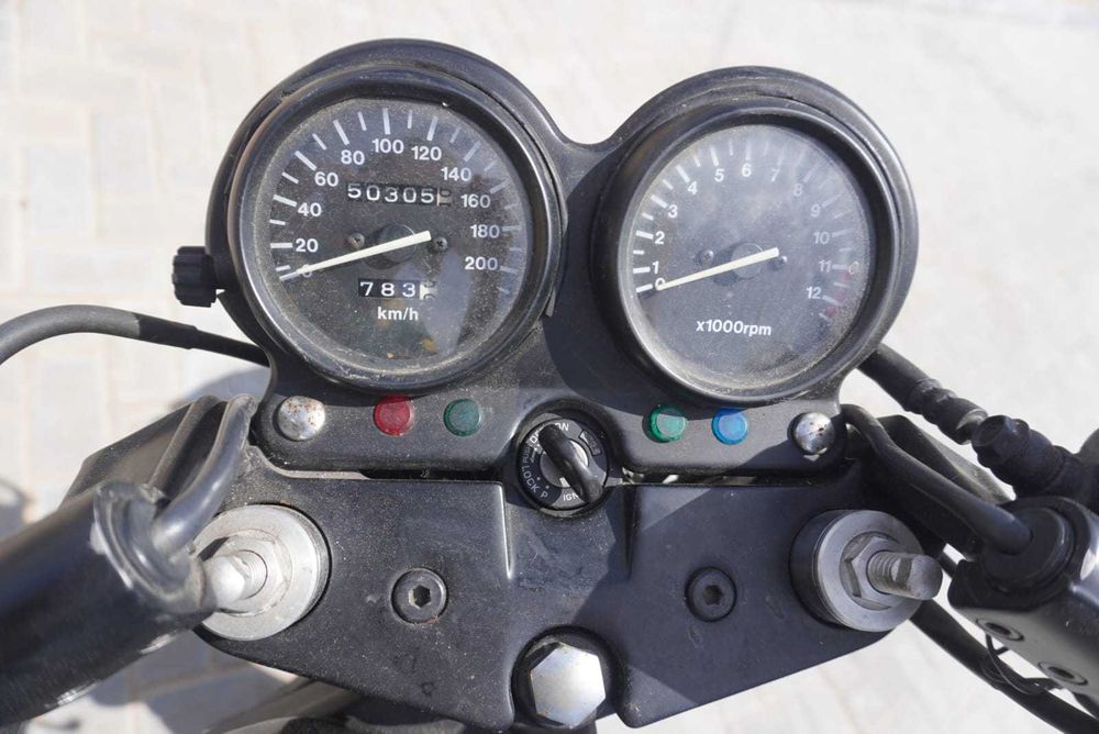 Suzuki GS500 café racer