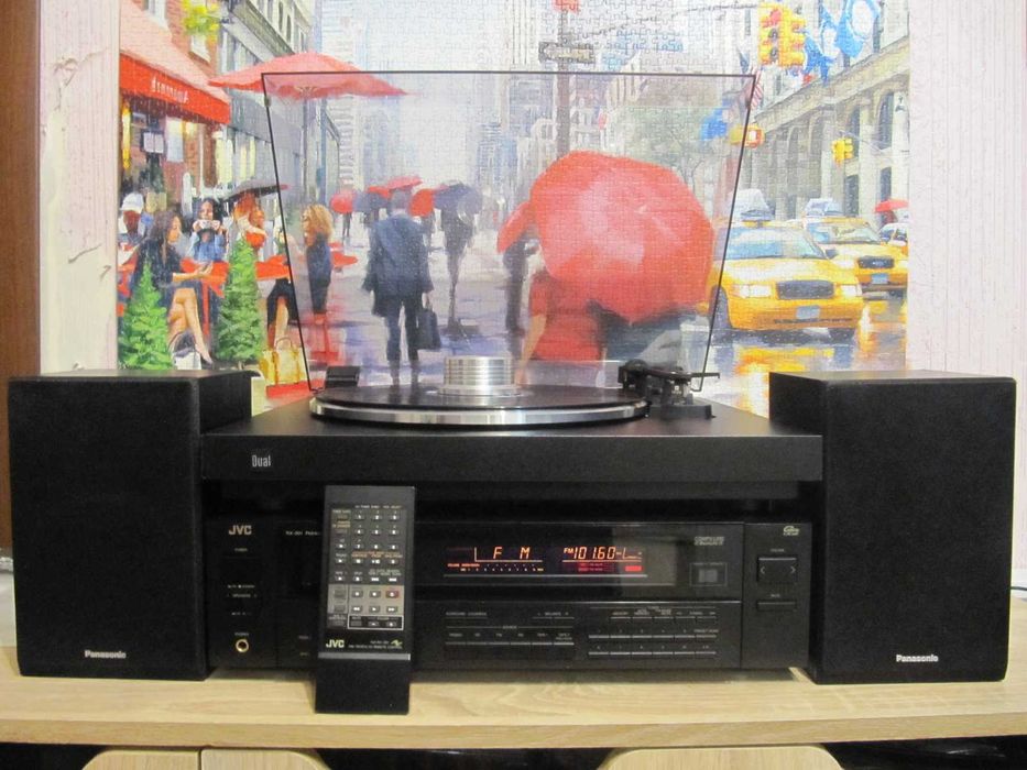 HI-FI Стереосистема – Вініловий Програвач + Ресивер + Акустика (бонус)