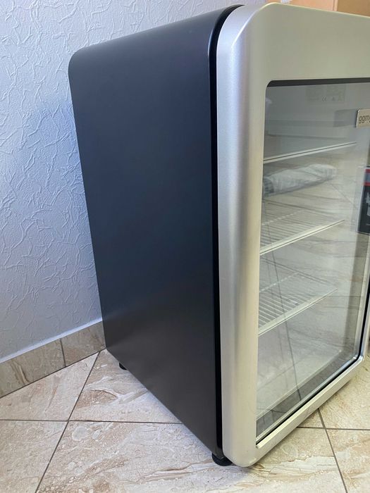 Барний холодильник  \ Міні холодильник 120л  (GGM Gastro MBKX136BSN)