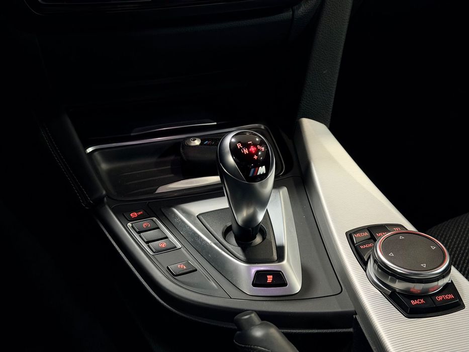 BMW M4 Auto