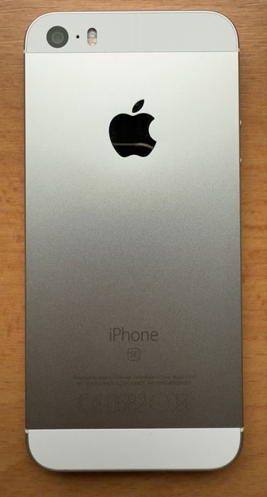 iPhone SE  16GB