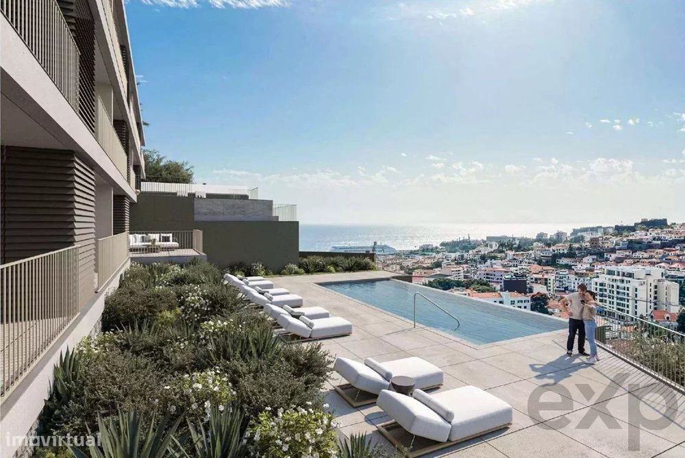 Moradia Torrinha Bay – Elegância, Exclusividade e Vista Mar no Coração