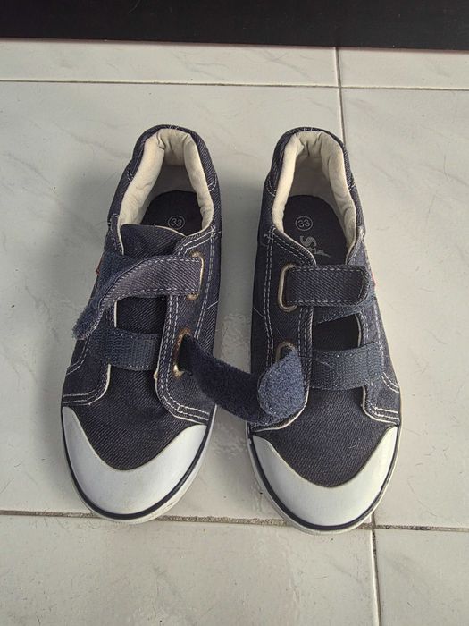 Ténis de ganga para meninas com fecho de velcro (tamanho 33)