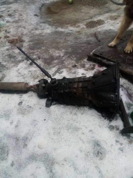 Мотор ваз 2103 з коробкой