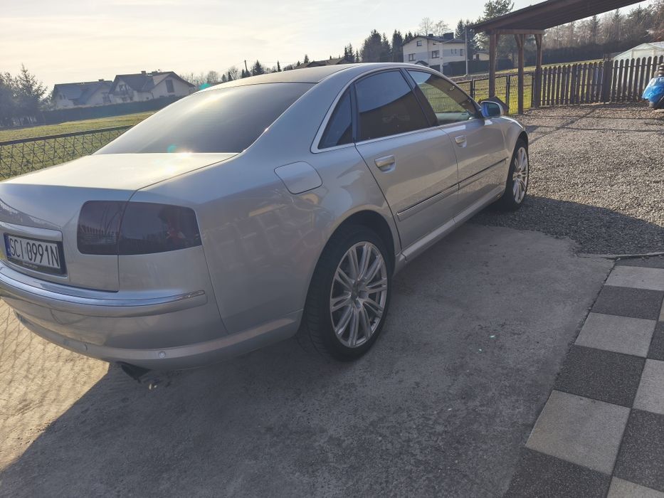 3.7 V8 Quatro 2003 rok