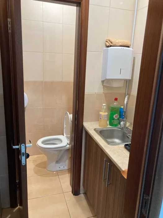 Продаж Фасадного Приміщення Науки 30 ! 207 кВ! Банк! Стоматологія