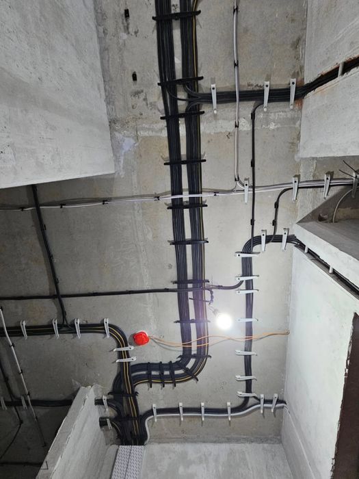 Електромонтажні роботи Київ та область.