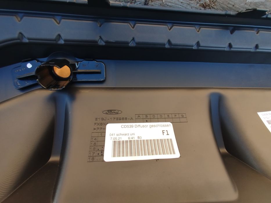 Spojler dokładka dyfuzor zderzak tył S-Max mk2