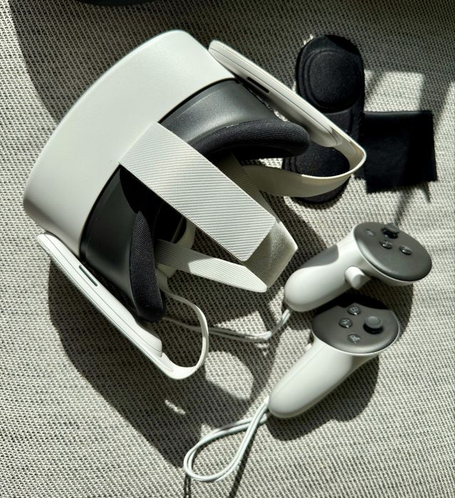 Gogle VR Meta Quest 3S 128 GB w idealnym stanie