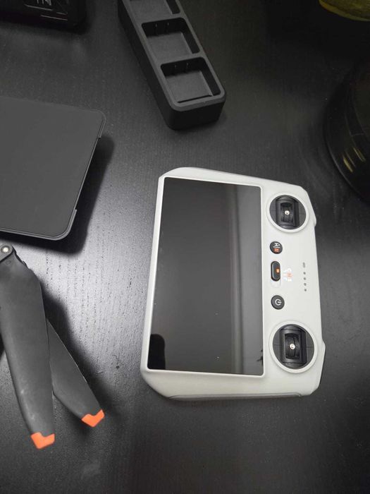 DJI Mavic 3 Pro (Fly More)