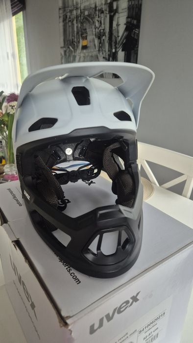 Kask Uvex Revolt