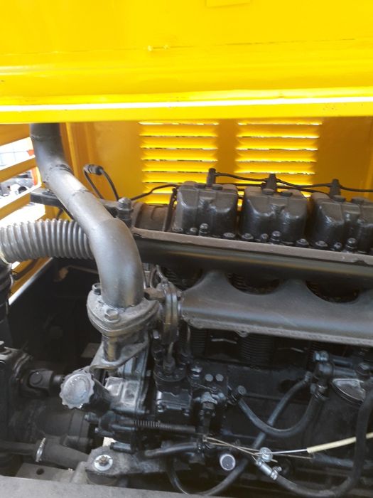 Львівський навантажувач дизельний погрузчик і все до нього