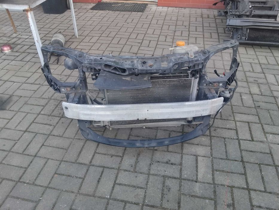 OPEL CORSA D 1.2 1.4 pas przedni wzmocnienie kompletne