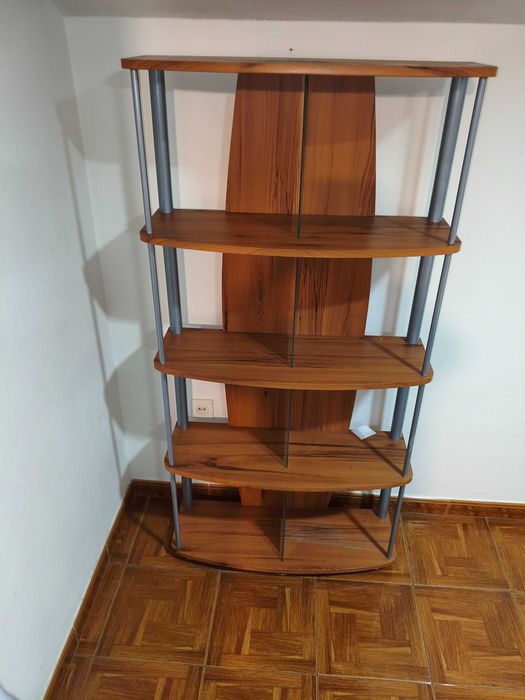 Estante sala ou corredor