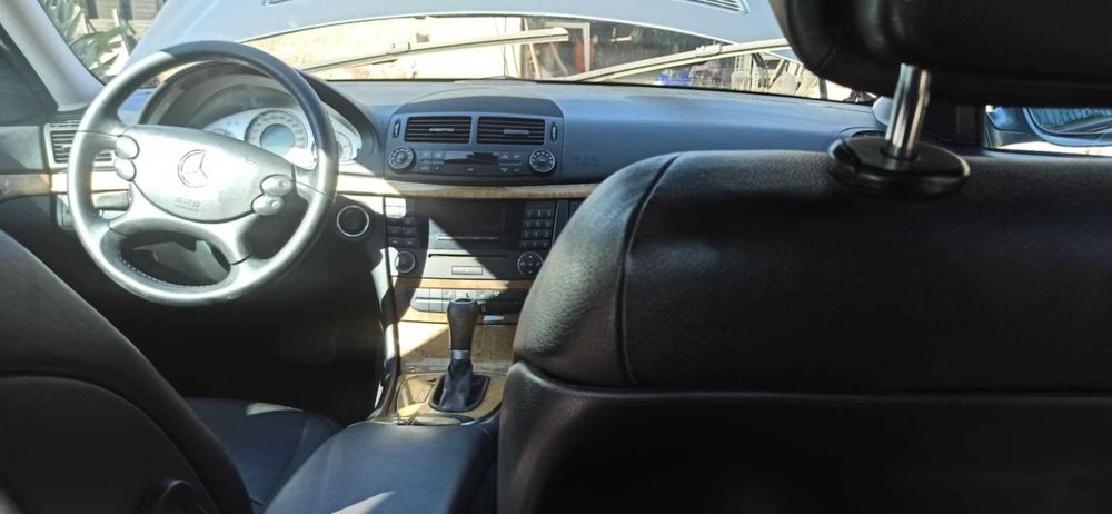 Mercedes e220 w211