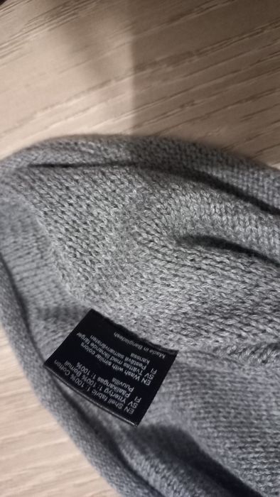 Свитер,худи,кофта.Продам. 450 гр.