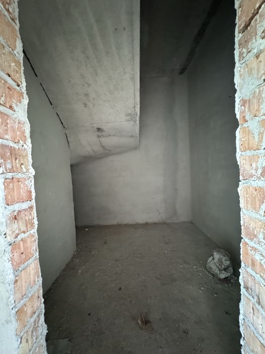 Продаж  котеджу у Бірках Proud Hills