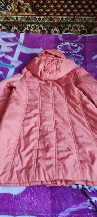 Куртка жіноча, осіння 52 розмір.