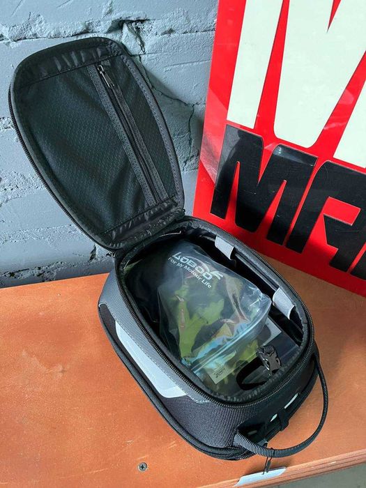 Сумка на бак мотоцикла Loboo 6.5л