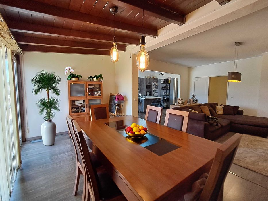 T2 com Excelente Terraço em Pechão – Conforto e Luminosidade