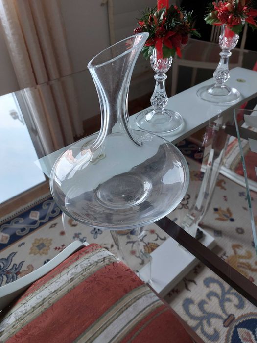 Wine Decanter431701350071019520
