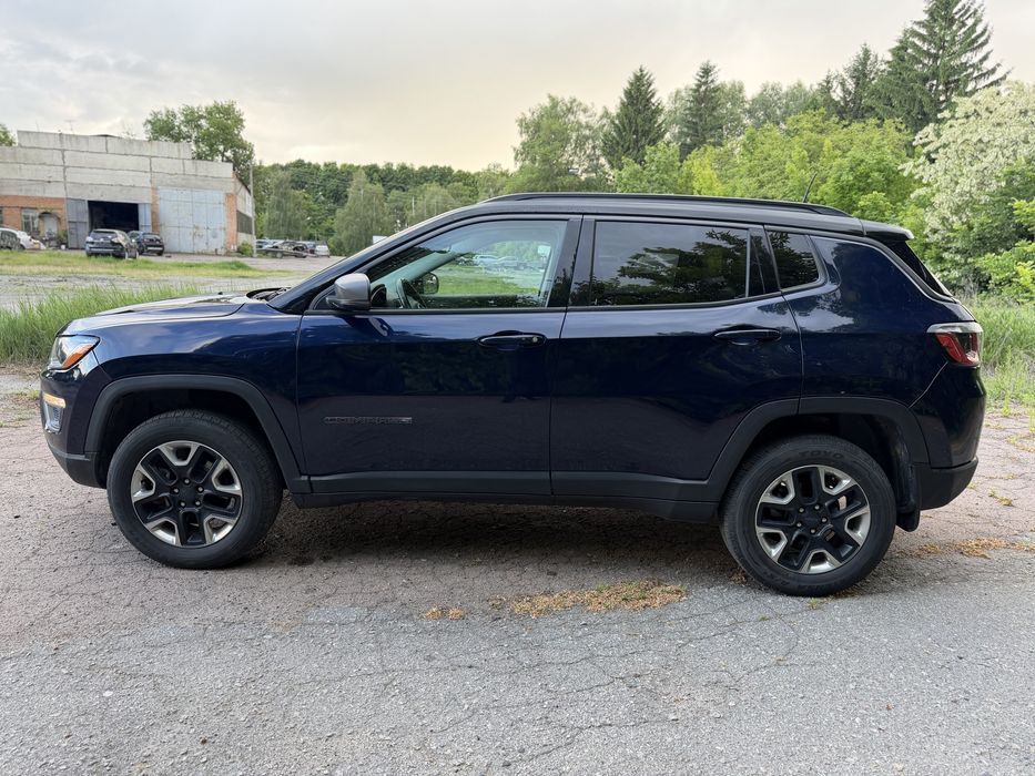Продам Jeep Compass Trailhawk