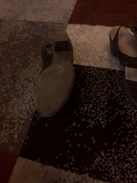 Damskie granatowe sandały