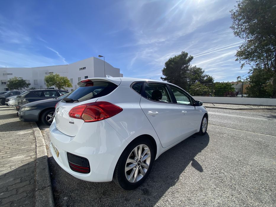 KIA Ceed 1.4 CRDi NAV Line