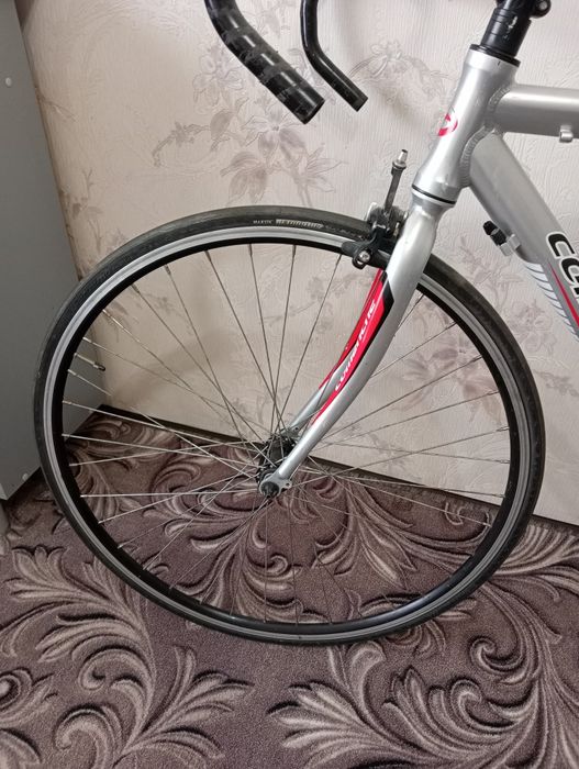 Шосейнік Comanche Strada, шосе. Cannondale quick cx 1, фреймсет