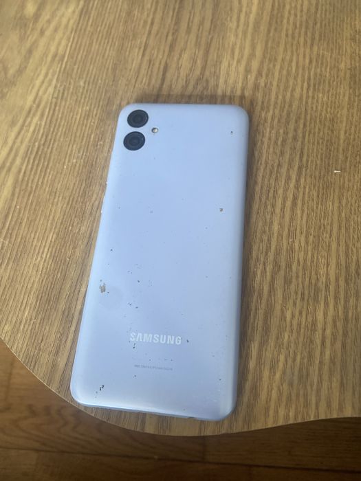 Samsung galaxy A04
