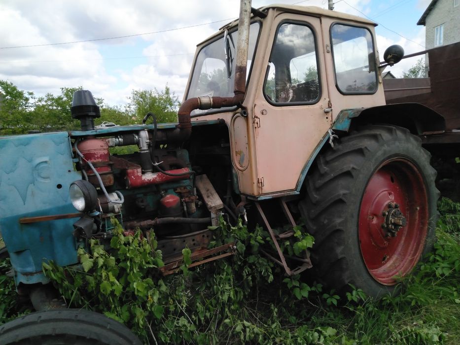 Продам трактор ЮМЗ