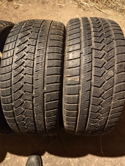 Opona 225/40R18 94H 2 szt