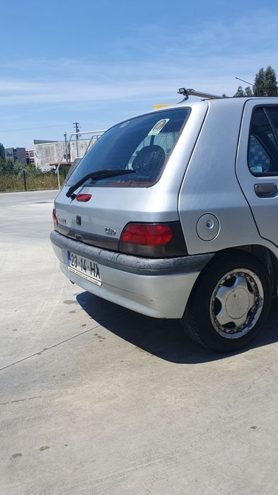 Renault Clio 97 Oasys, muito estimado