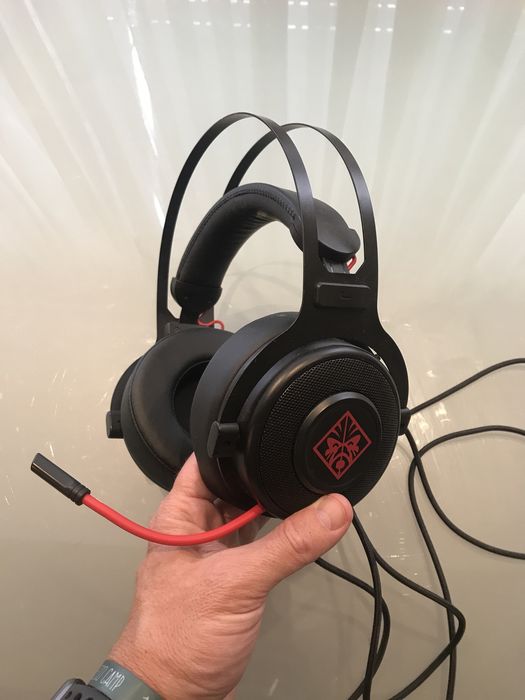 Auriculares OMEN HP