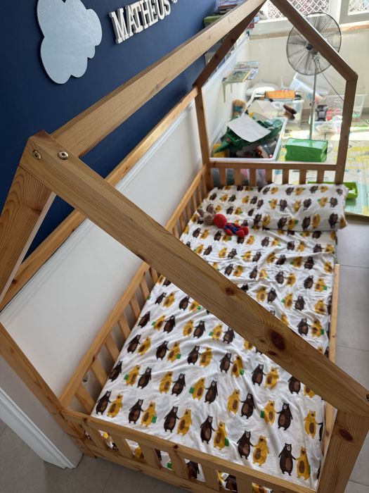Cama + colchão  montessori