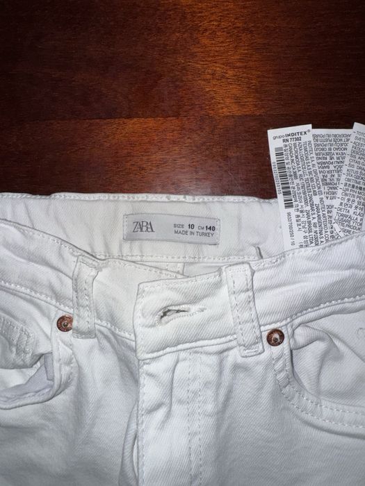 25%ЗСУ джинсові білі штани zara, на 10 р, ідеальний стан