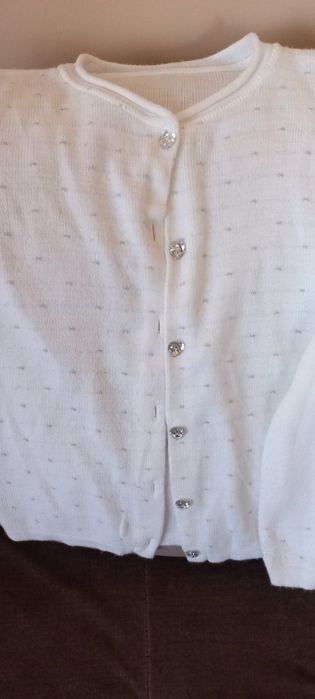 Sweterek  biały  152-158
