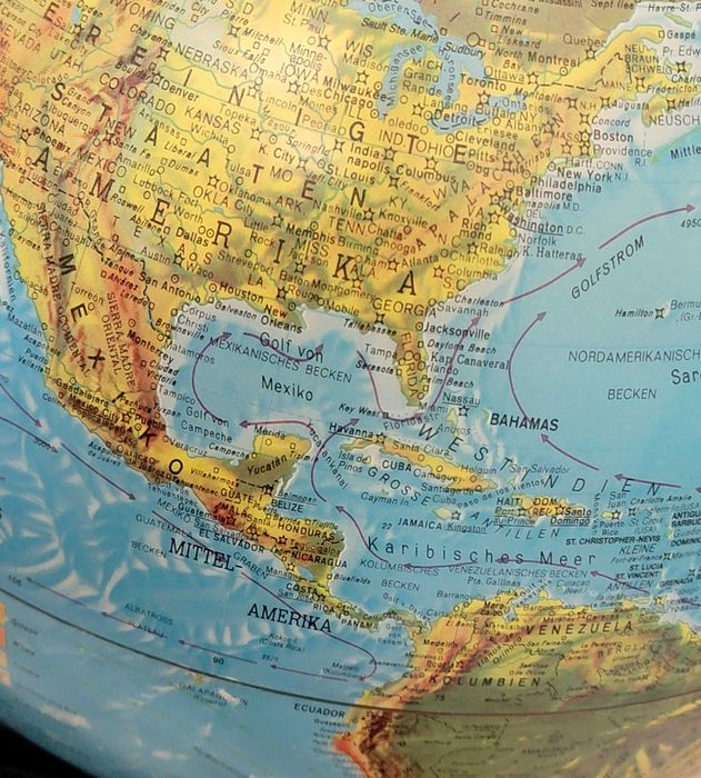 Глобус з підсвіткою, Данія