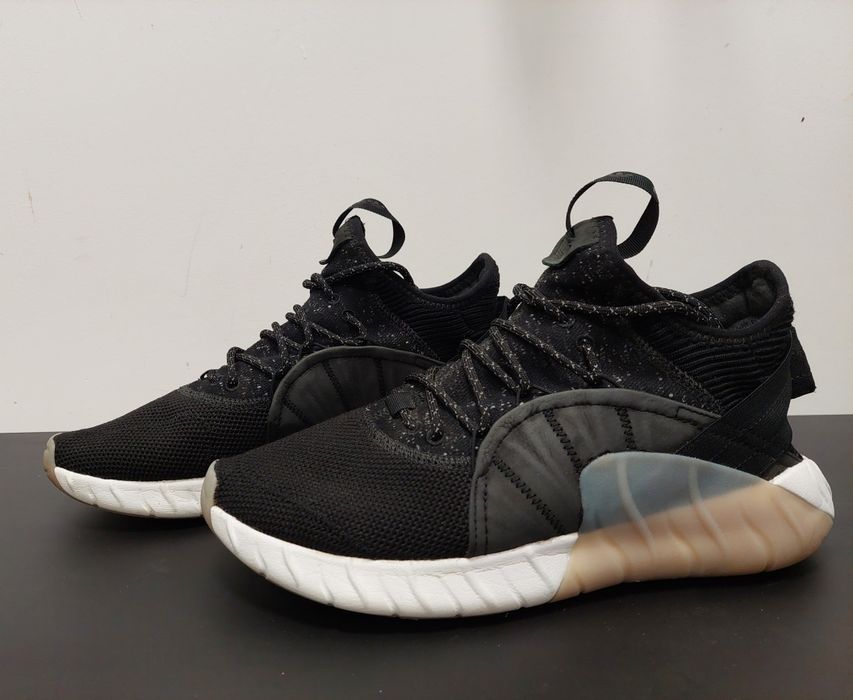 Buty Adidas TBLR.RS roz.42 2/3