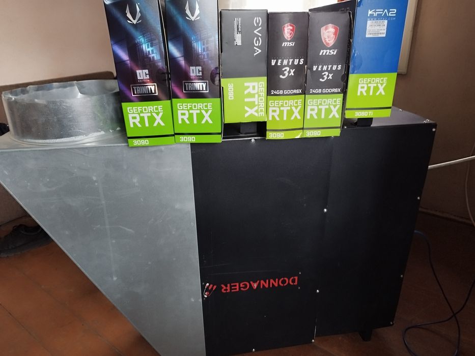 Ферма 5*GeForce RTX 3090 та 1* RTX 3080 Ti