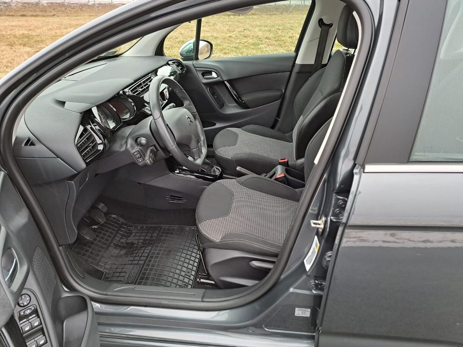 Citroen C3 salon PL