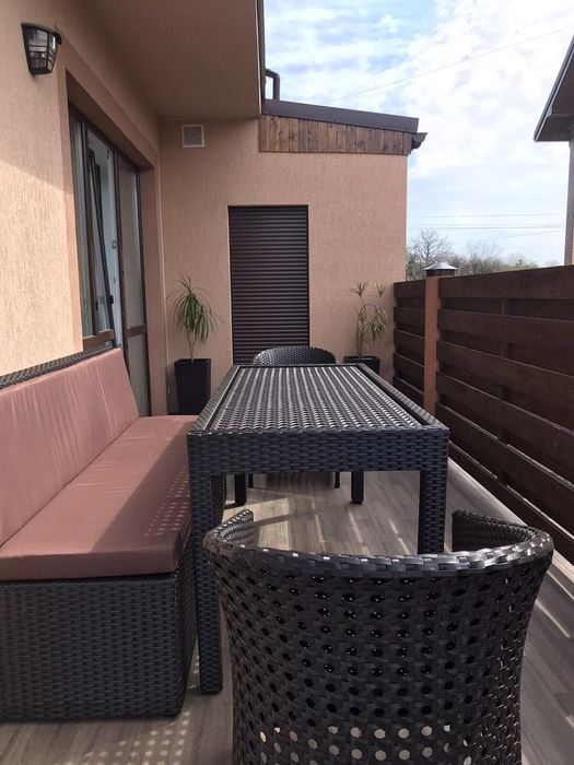 Ремонт меблів з Ротанга