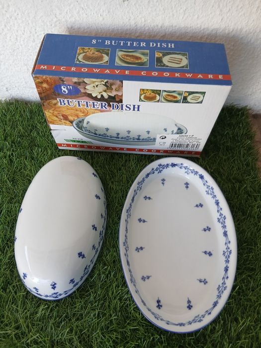 Manteigueira em loiça