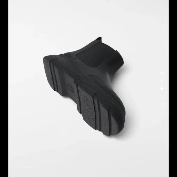 Чобітки Zara 21 розмір