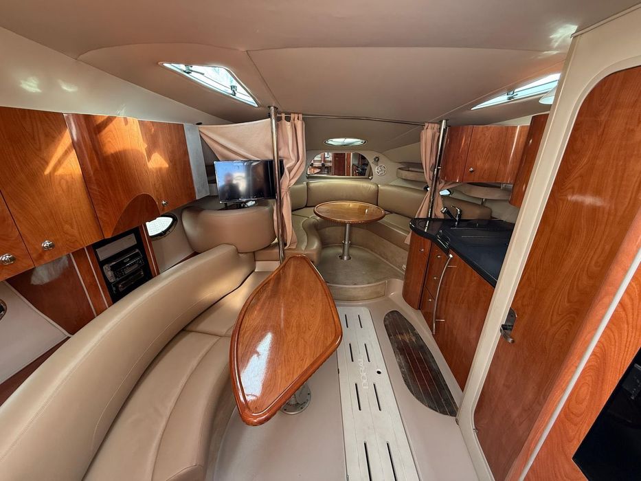 Jacht motorowy Doral Elegante 330SE 2004, 5.7 VOLVO PENTA, IDEALNY