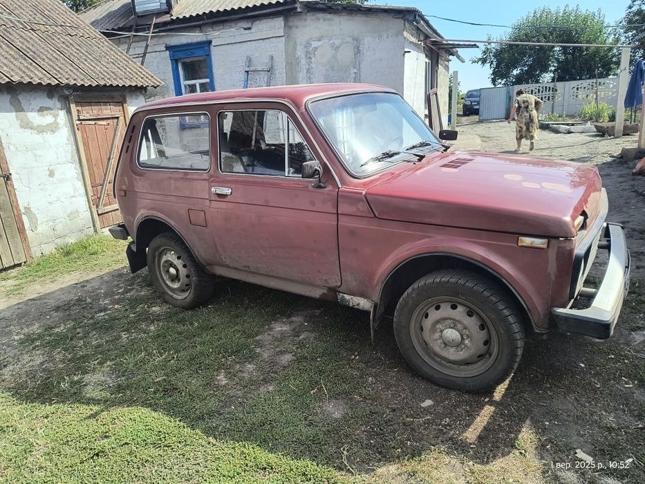 ВАЗ Нива (торг) з документами