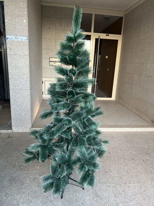 Àrvore Natal 1.80 m c/ neve NOVA
