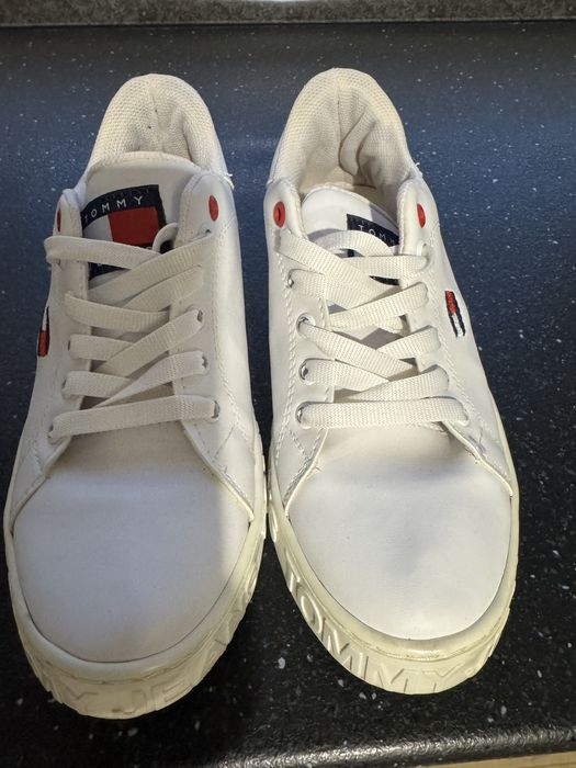 Buty Tommy Hilfiger 38 roz