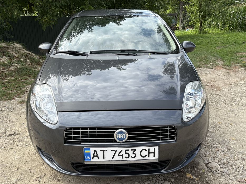 Фіат пунто         .